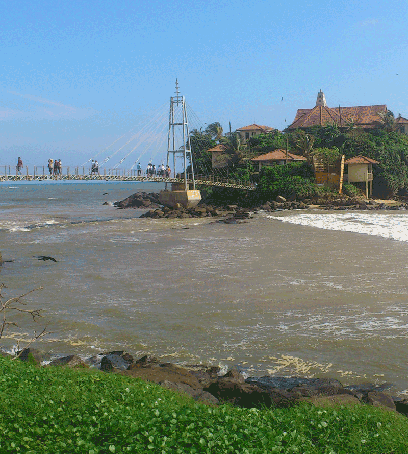 Paravi Duwa Temple